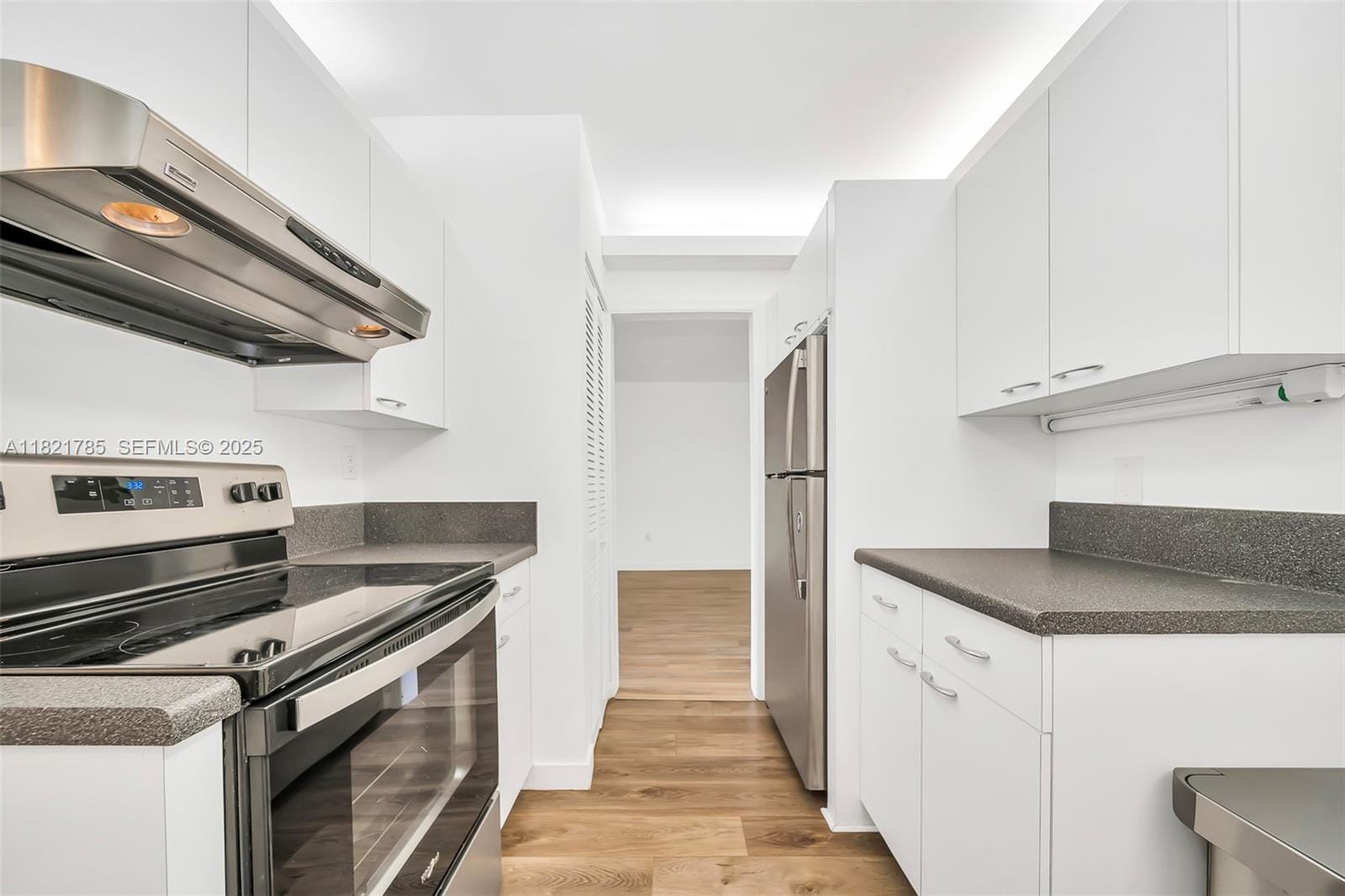 8335 SW 72nd Avenue 315D — photo 8