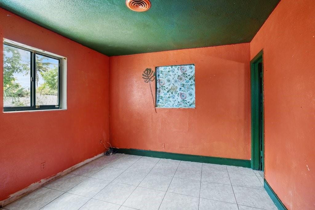 4440 NW 37th Street, Lauderhill, FL 33319 photo 9