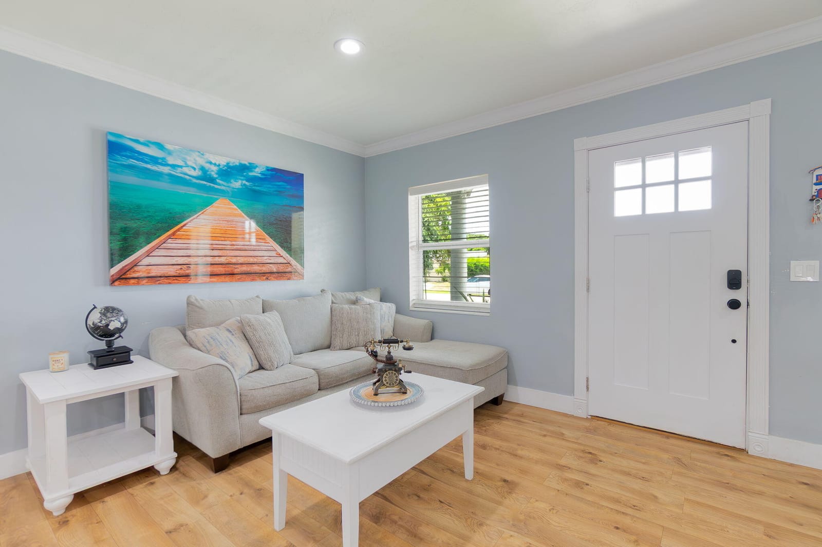 1321 W Mango Street — photo 8