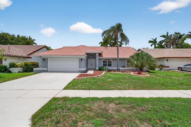 6856 Blue Bay Circle, sold in Lakeview Estates Ph 1, Lake Worth, FL