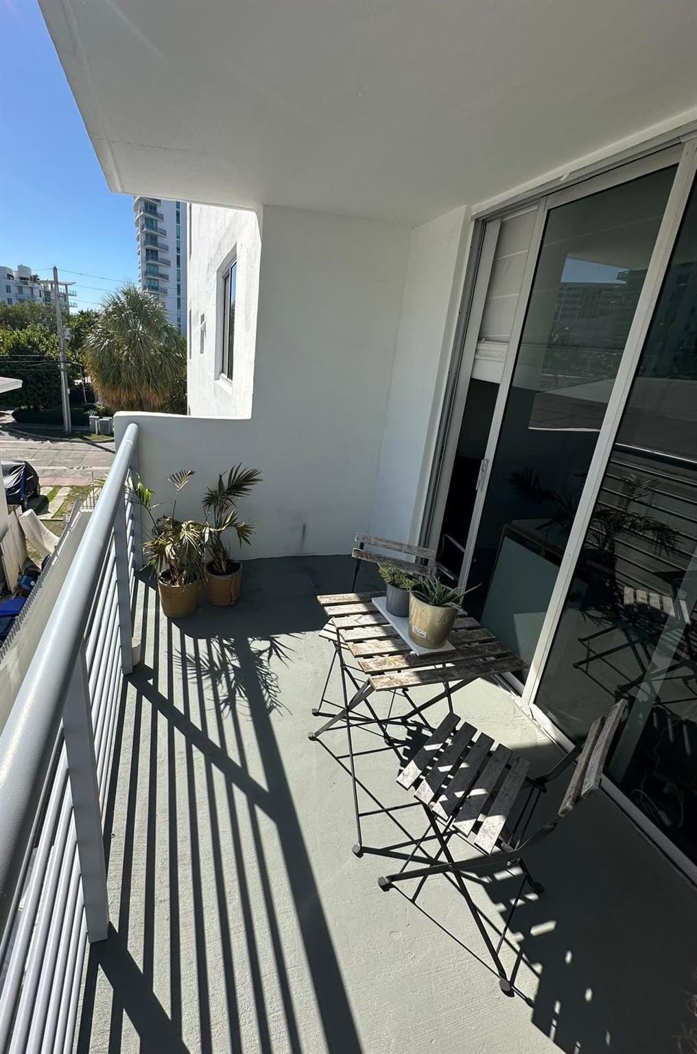 1605 Bay Road 304, Miami Beach, FL 33139 photo 14