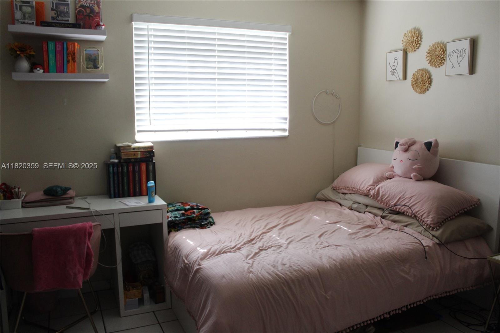 17820 NW 82nd Avenue, Hialeah, FL 33015 photo 2