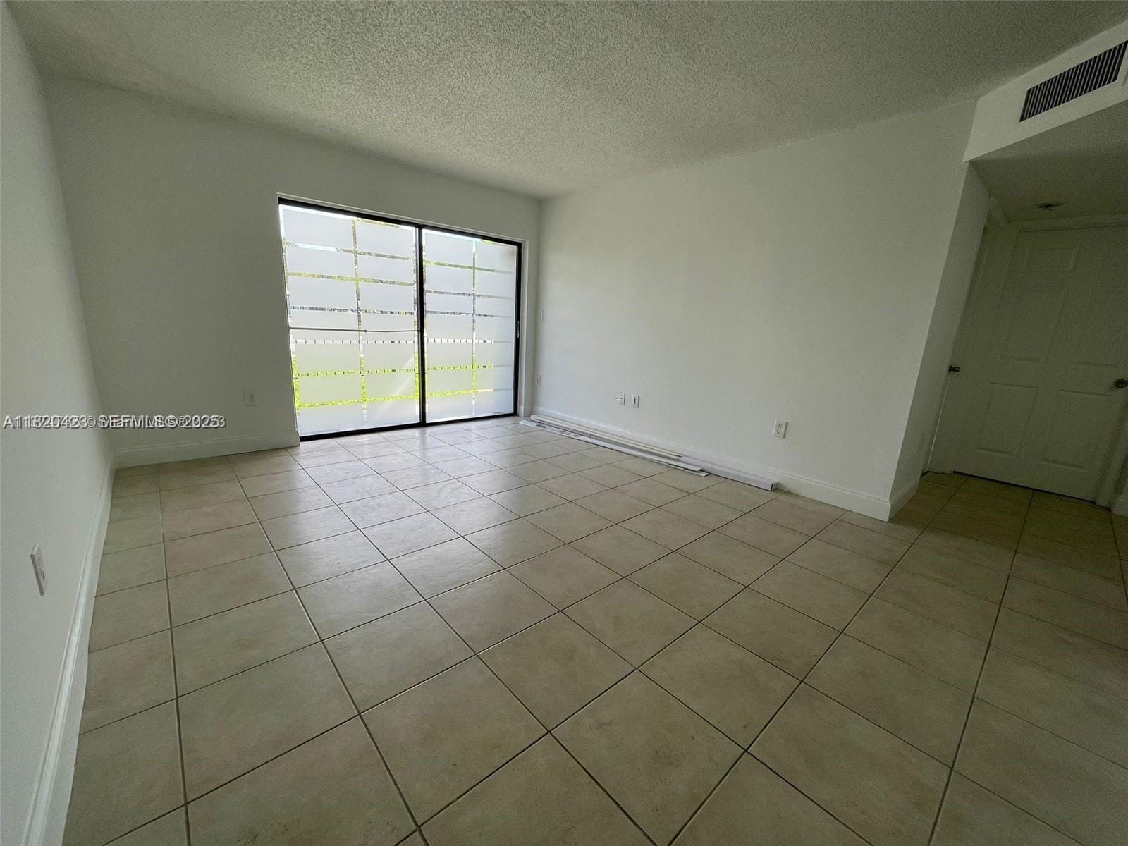 7100 NW 179th Street 111, Hialeah, FL 33015 photo 2