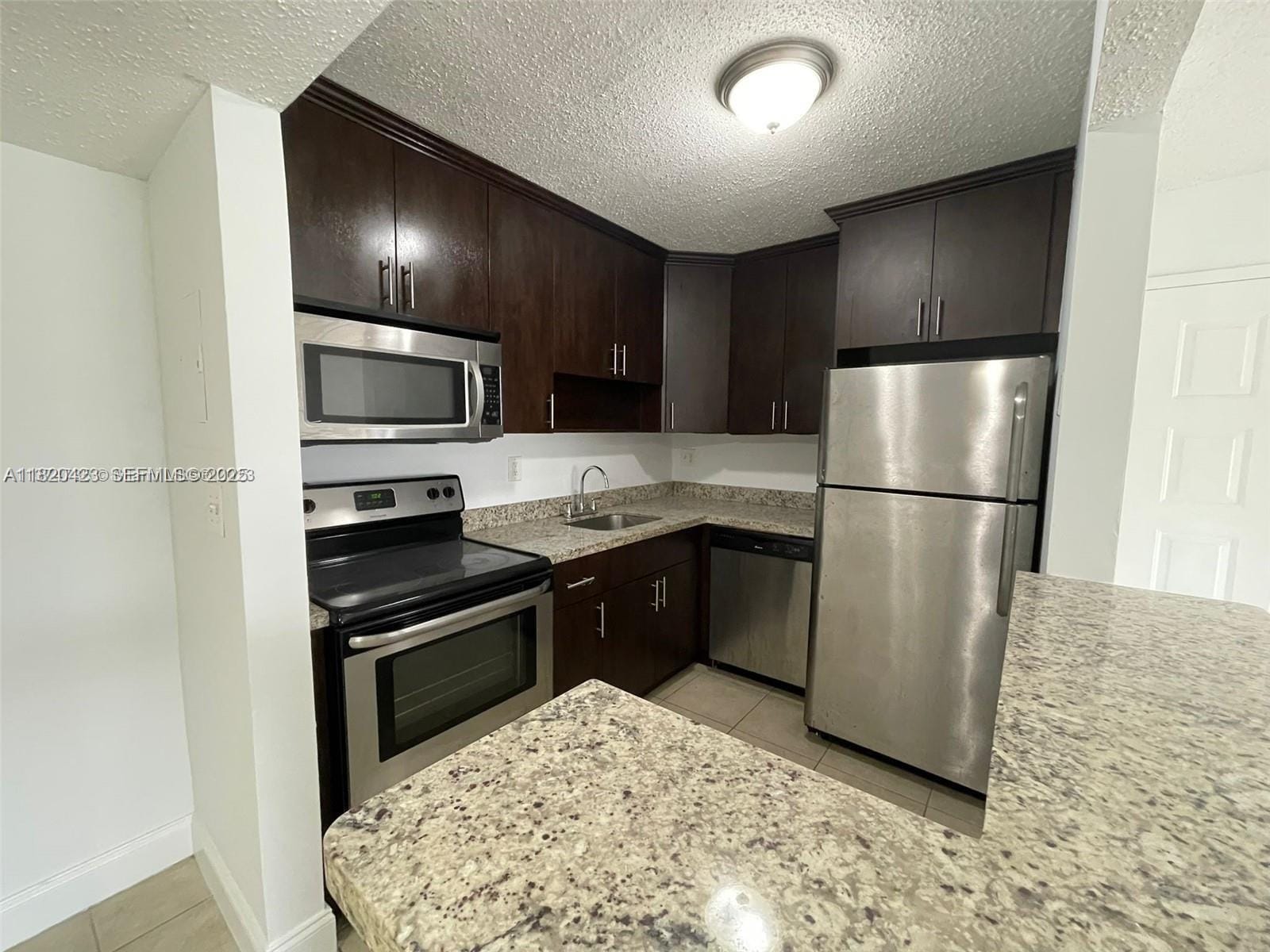 7100 NW 179th Street 111, Hialeah, FL 33015 photo 3
