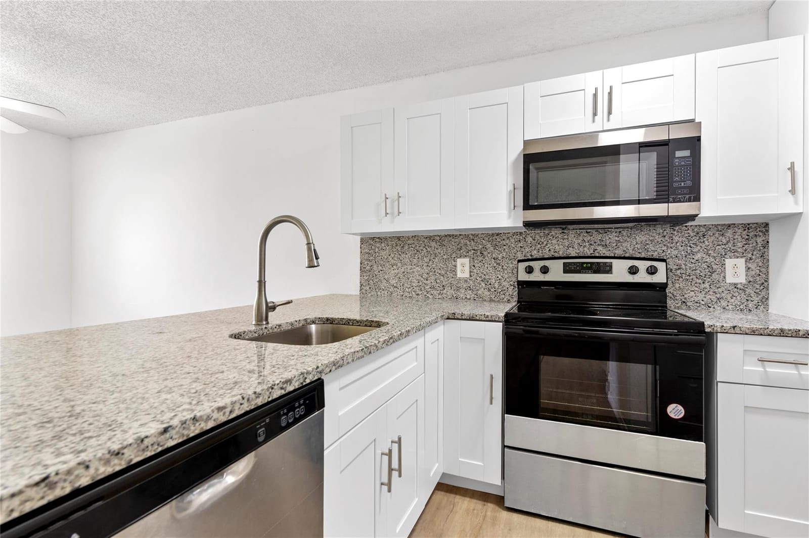 1084 Coral Club Drive 1084, Coral Springs, FL 33071 photo 2