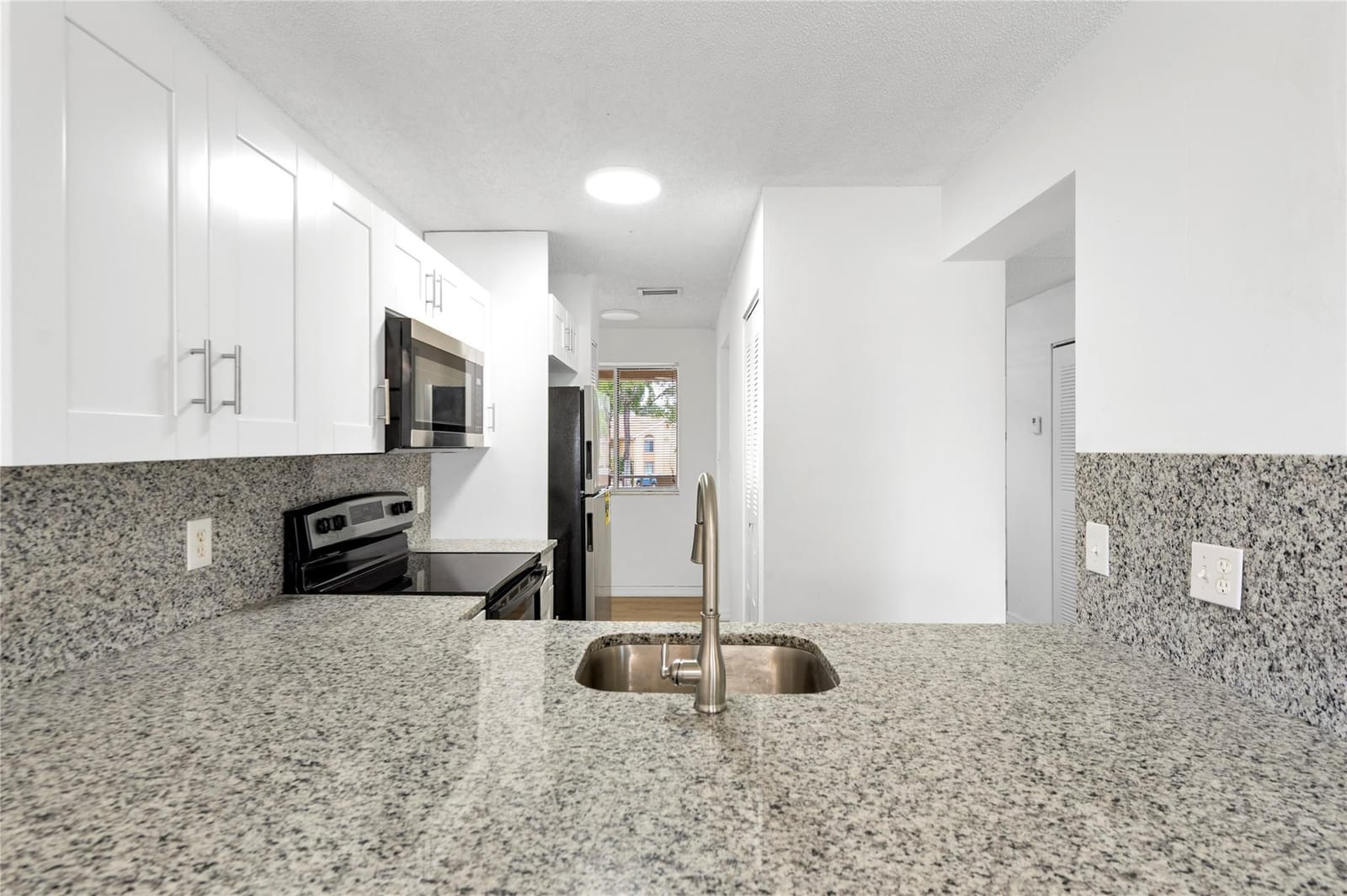 1084 Coral Club Drive 1084, Coral Springs, FL 33071 photo 5
