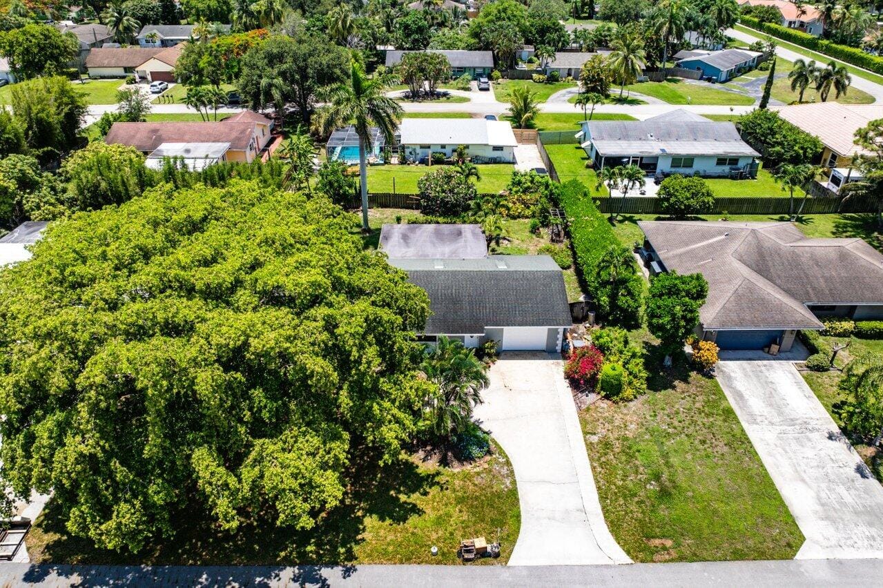 4694 Brady Boulevard, Delray Beach, FL 33445 photo 30