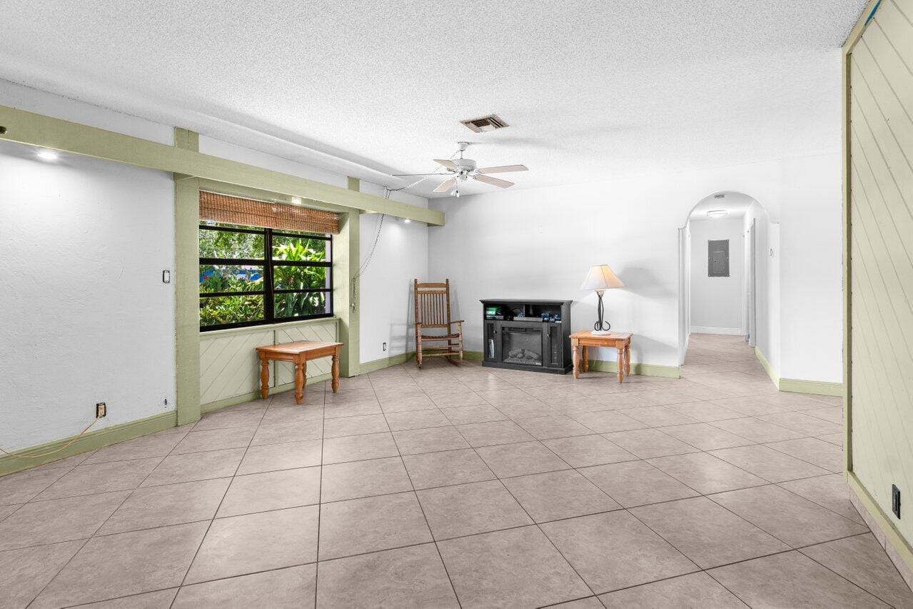 4694 Brady Boulevard, Delray Beach, FL 33445 photo 5