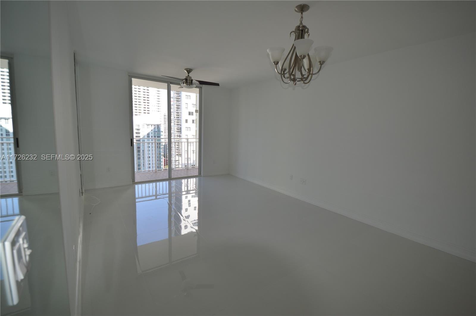 185 SE 14th Terrace 2510, Miami, FL 33131 photo 12