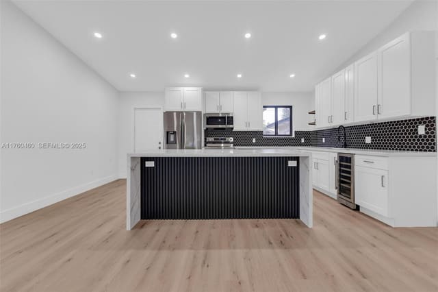 531 NE 175th Terrace, sold in Sunswept Heights Sec 1, North Miami Beach, FL