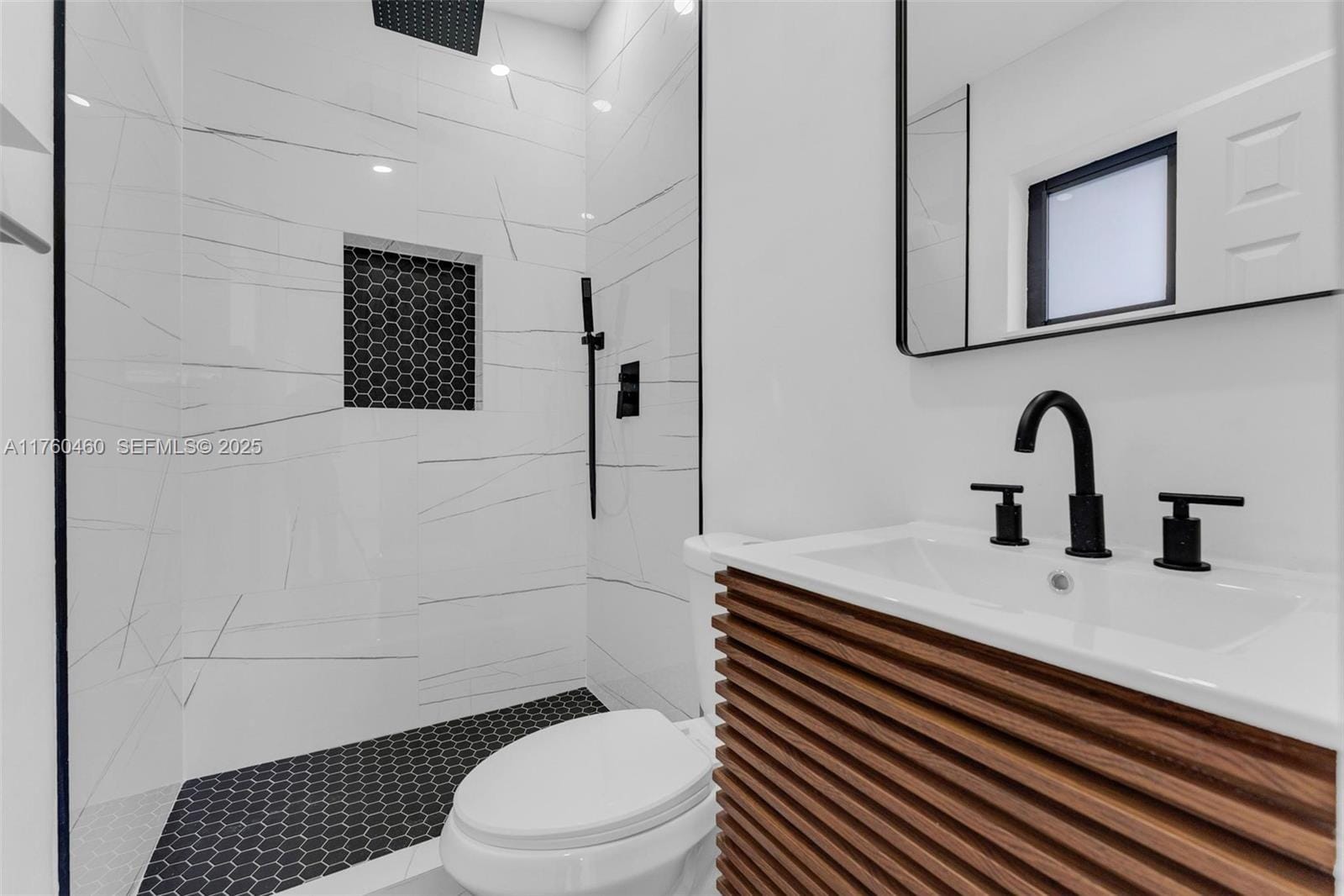 531 NE 175th Terrace, North Miami Beach, FL 33162 photo 14
