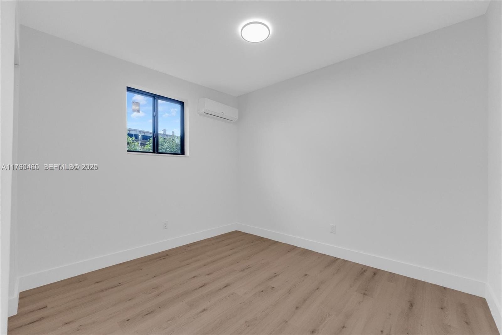 531 NE 175th Terrace, North Miami Beach, FL 33162 photo 17