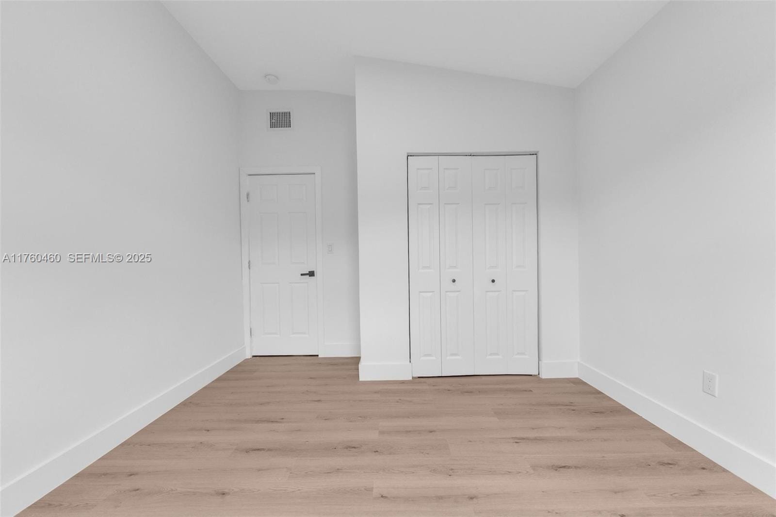 531 NE 175th Terrace, North Miami Beach, FL 33162 photo 18