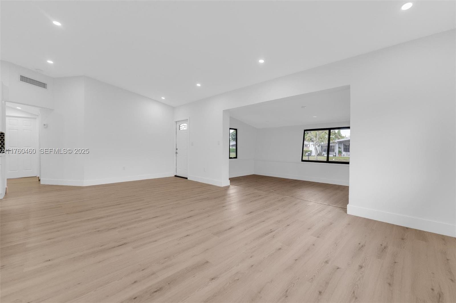 531 NE 175th Terrace, North Miami Beach, FL 33162 photo 8
