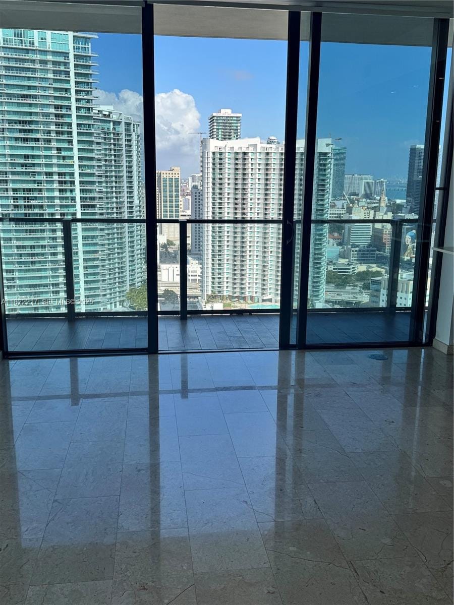 88 SW 7th Street 3012, Miami, FL 33130 photo 16