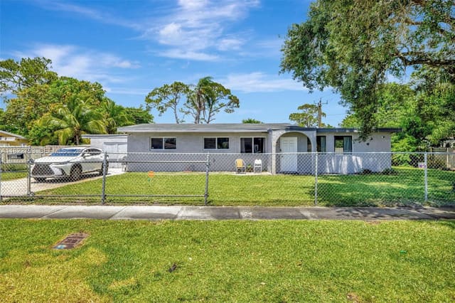611 Carolina Avenue, sold in Melrose Park Section 3, Fort Lauderdale, FL