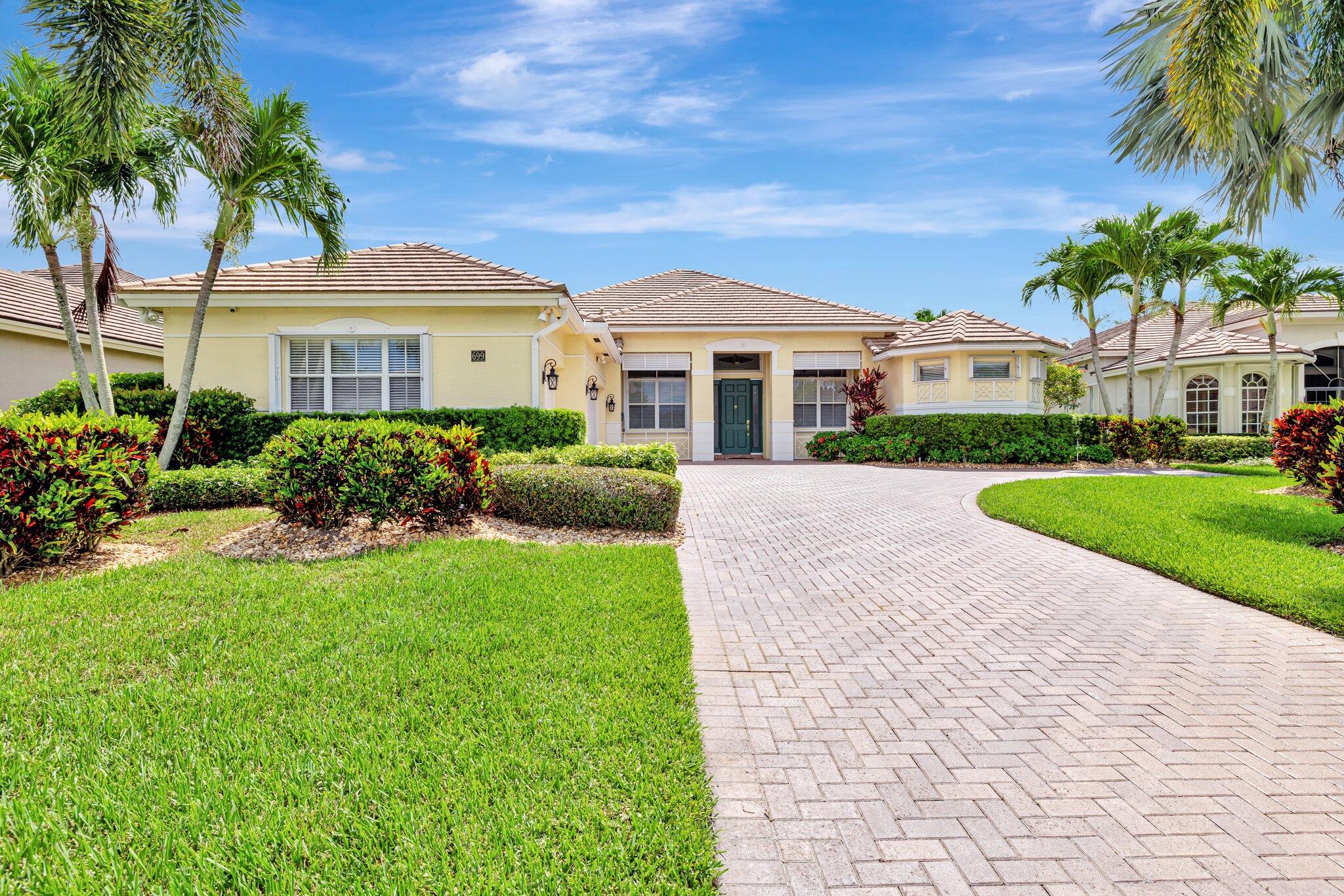 699 SW River Bend Circle, Stuart, FL 34997, Stuart