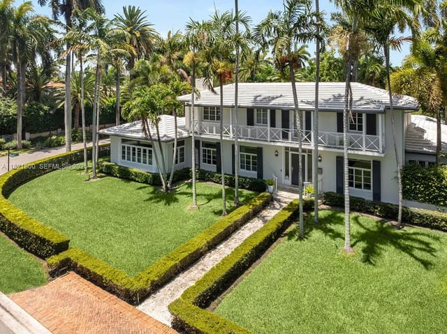 2500 Lake Avenue, Miami Beach, FL 33140
