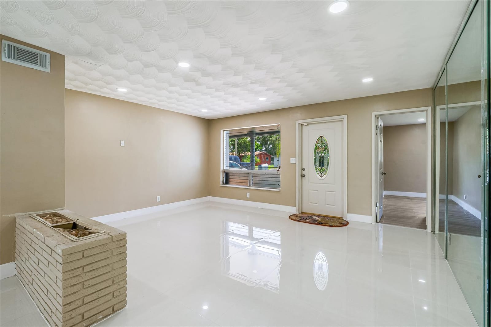 3610 NW 9th Court, Lauderhill, FL 33311 photo 7