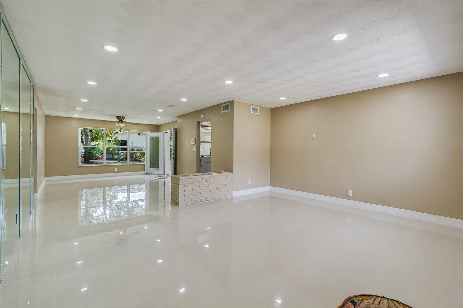 3610 NW 9th Court, Lauderhill, FL 33311 photo 9