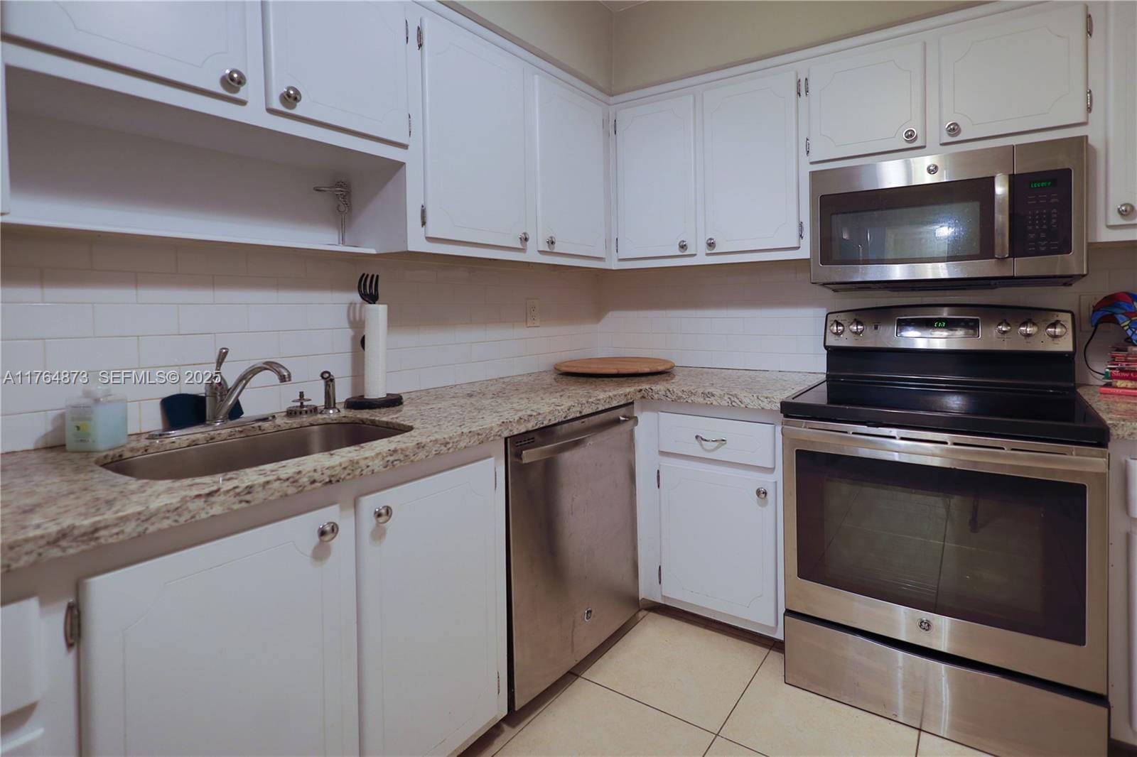 9225 Collins Avenue 503, Surfside, FL 33154 photo 18