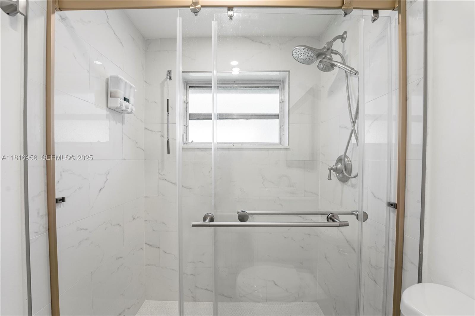 1615 Shenandoah Street — photo 12