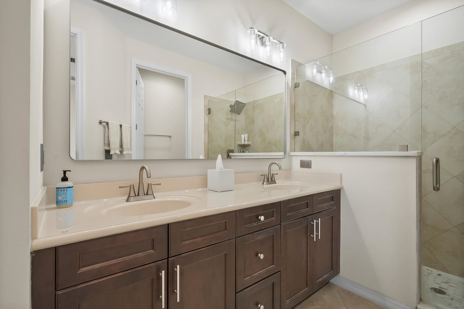 524 SW Glen Crest Way, Stuart, FL 34997 photo 27