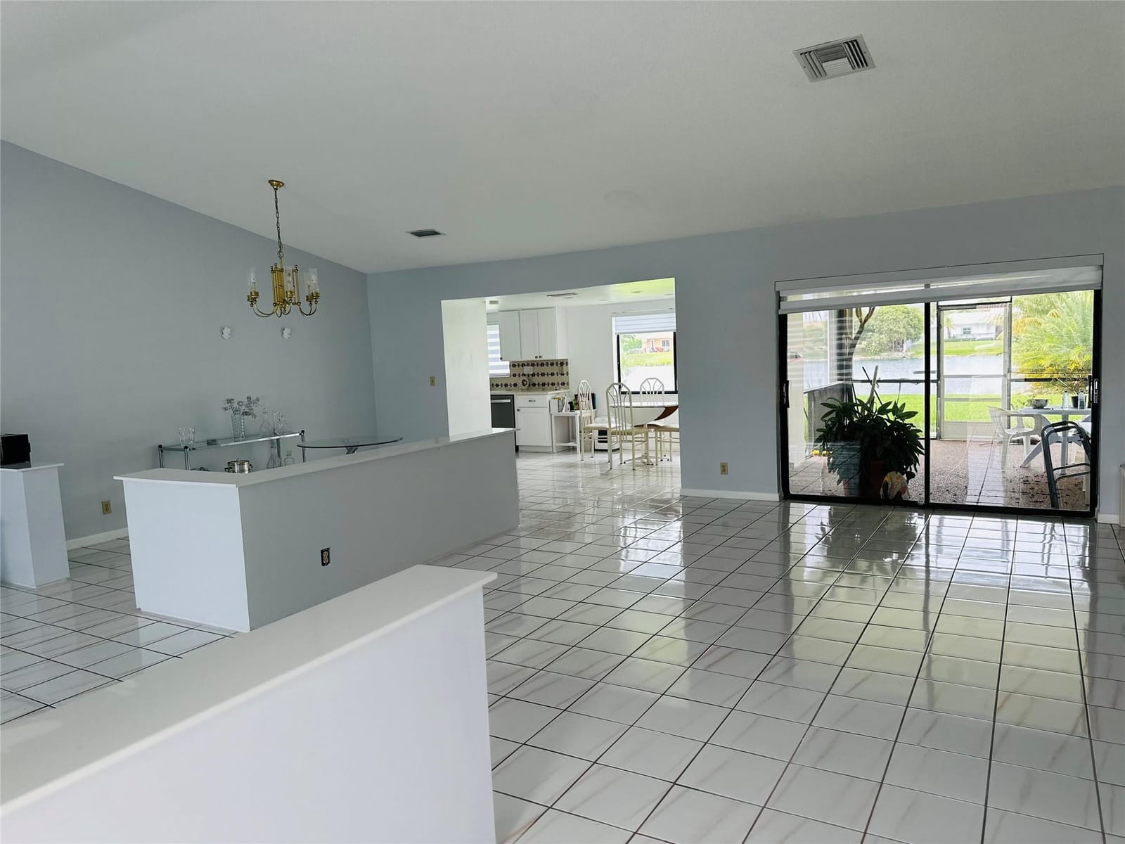13309 NW 8th Court, Sunrise, FL 33325 photo 2
