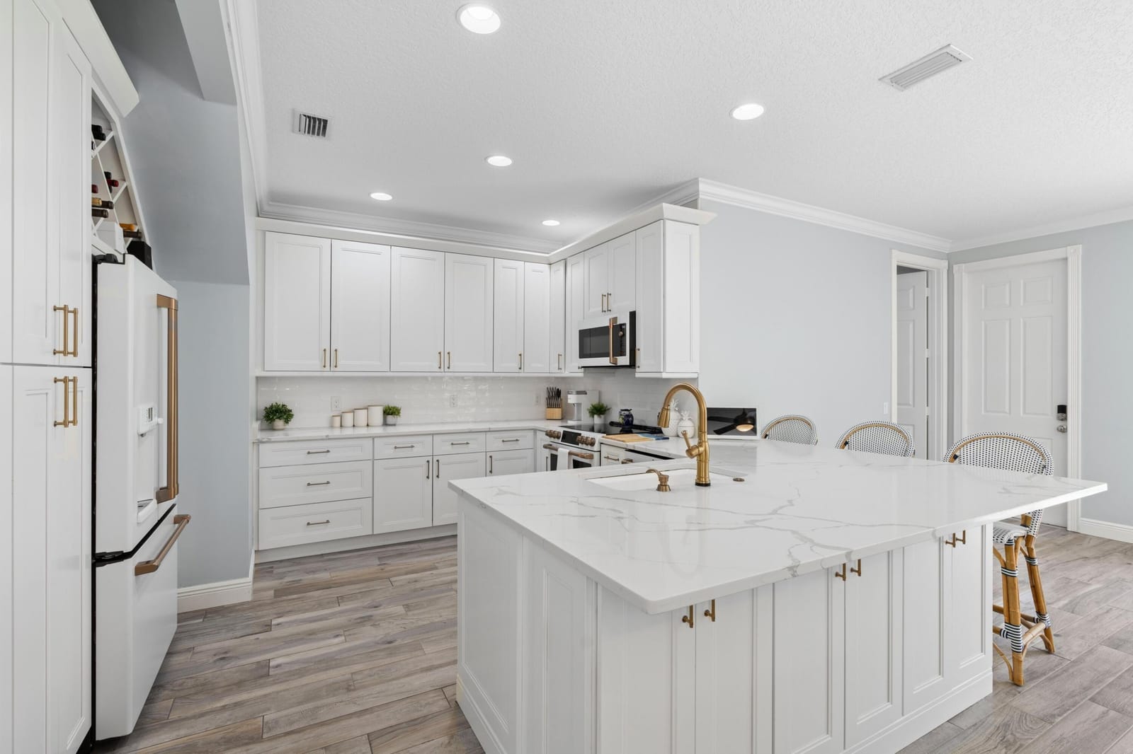 240 Honeysuckle Drive, Jupiter, FL 33458 photo 13