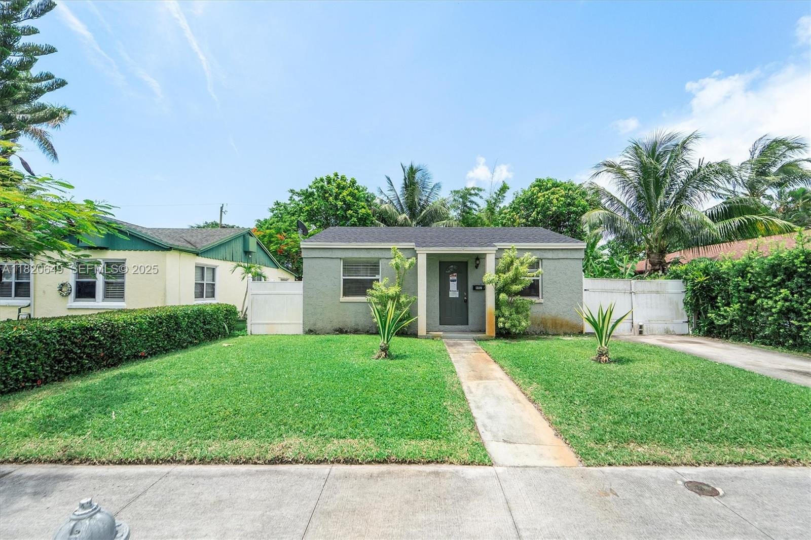 602 El Prado, West Palm Beach, FL 33405 photo 3