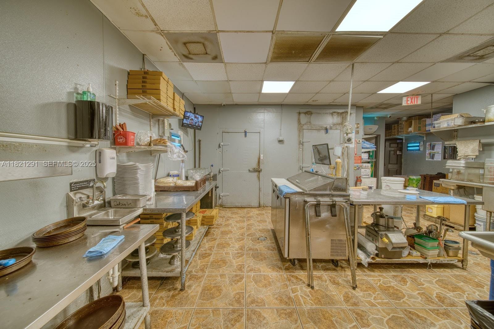 Full Service Restaurant / Pizzeria For Sale On Miller & 137th Avenue — photo 12