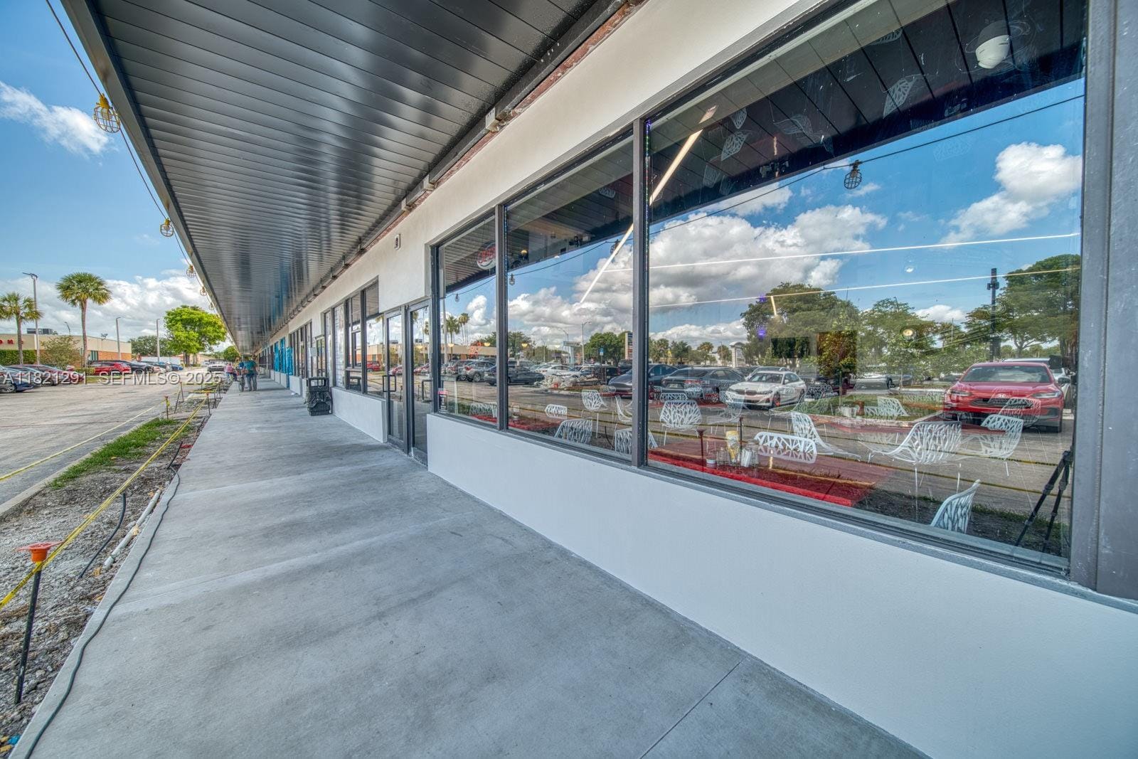 Full Service Restaurant / Pizzeria For Sale On Miller & 137th Avenue, FL 33183 photo 23
