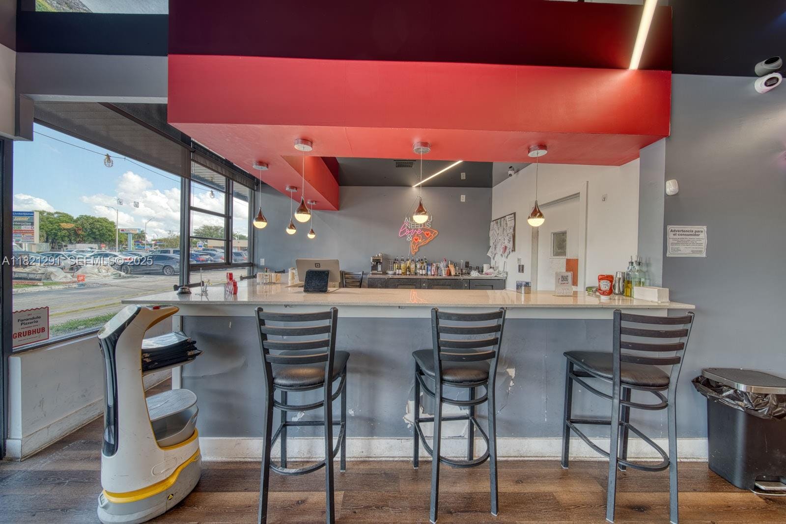 Full Service Restaurant / Pizzeria For Sale On Miller & 137th Avenue — photo 7