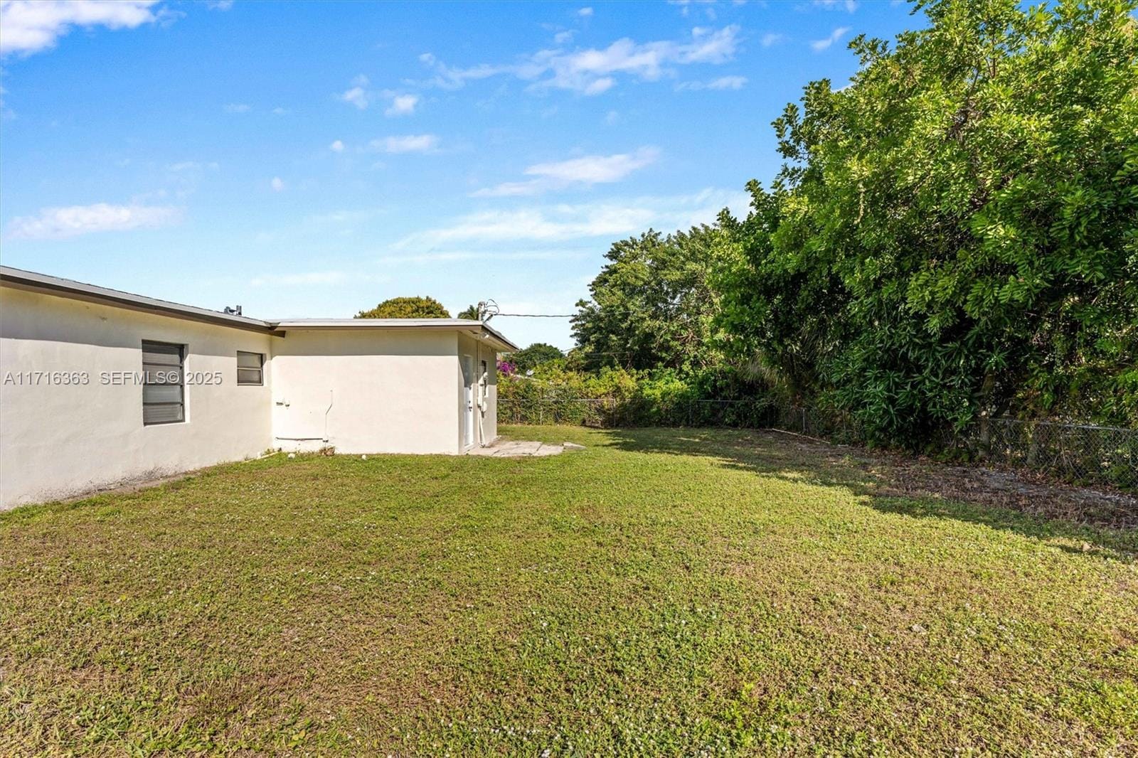 16021 NW 18th Avenue, Miami Gardens, FL 33054 photo 23