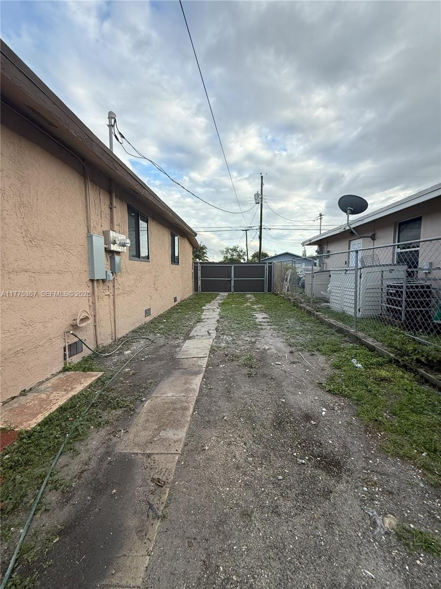 781 NW 108th Street, Miami, FL 33168 photo 16