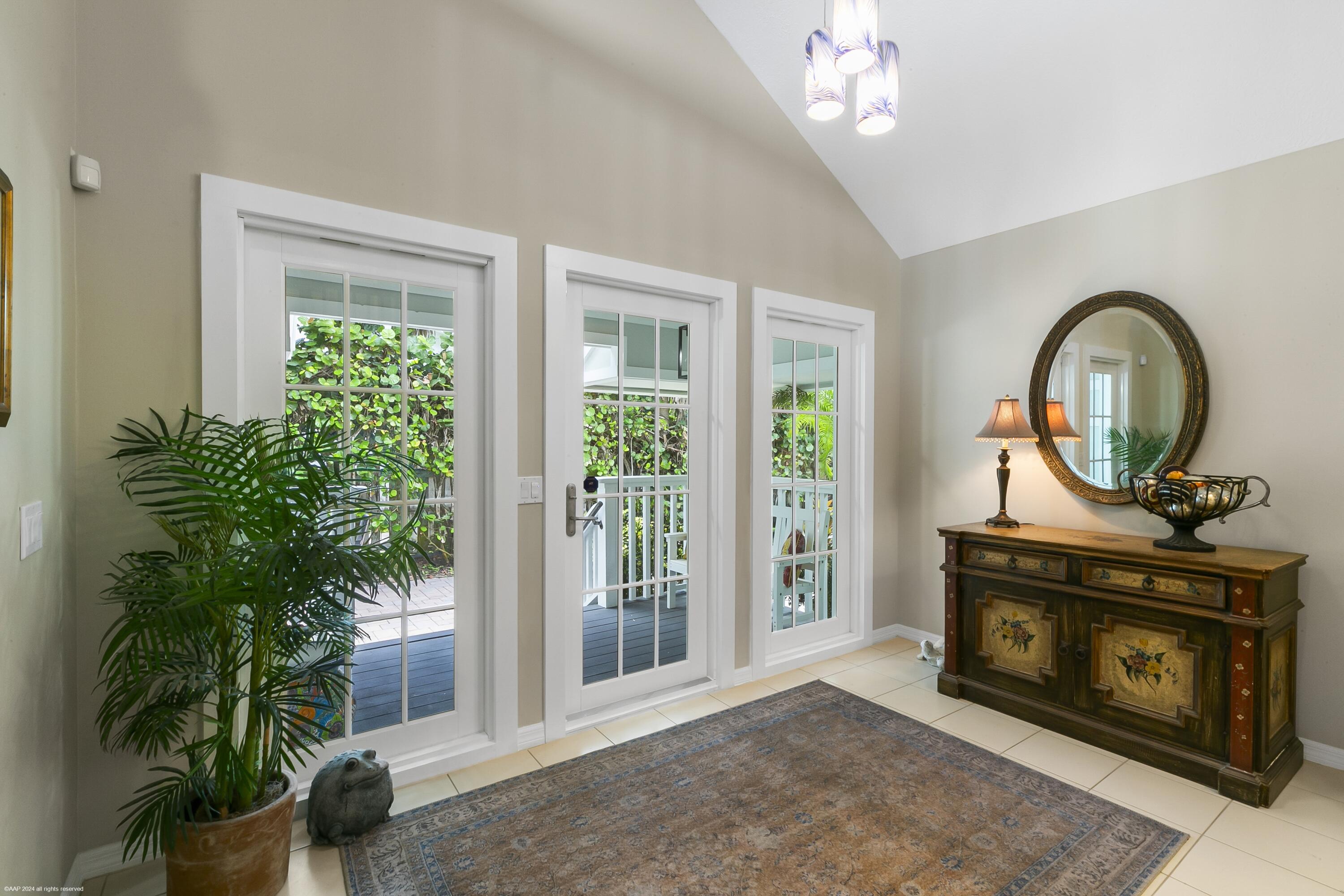 162 N Beach Road, Jupiter Island, FL 33455 photo 25