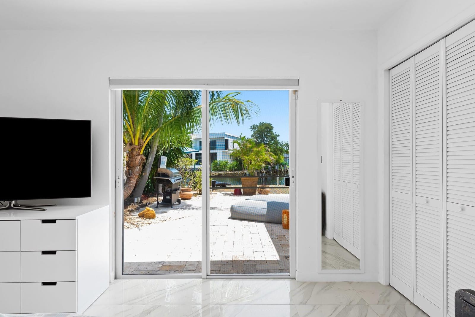 2024 NE 24th Street, Wilton Manors, FL 33305 photo 16