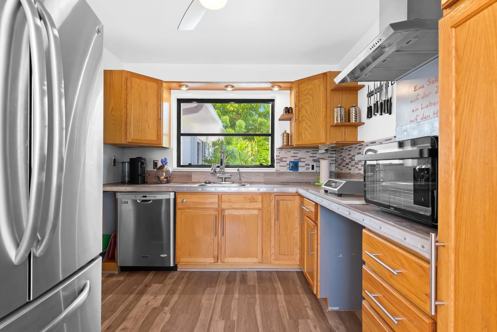 2024 NE 24th Street — photo 7