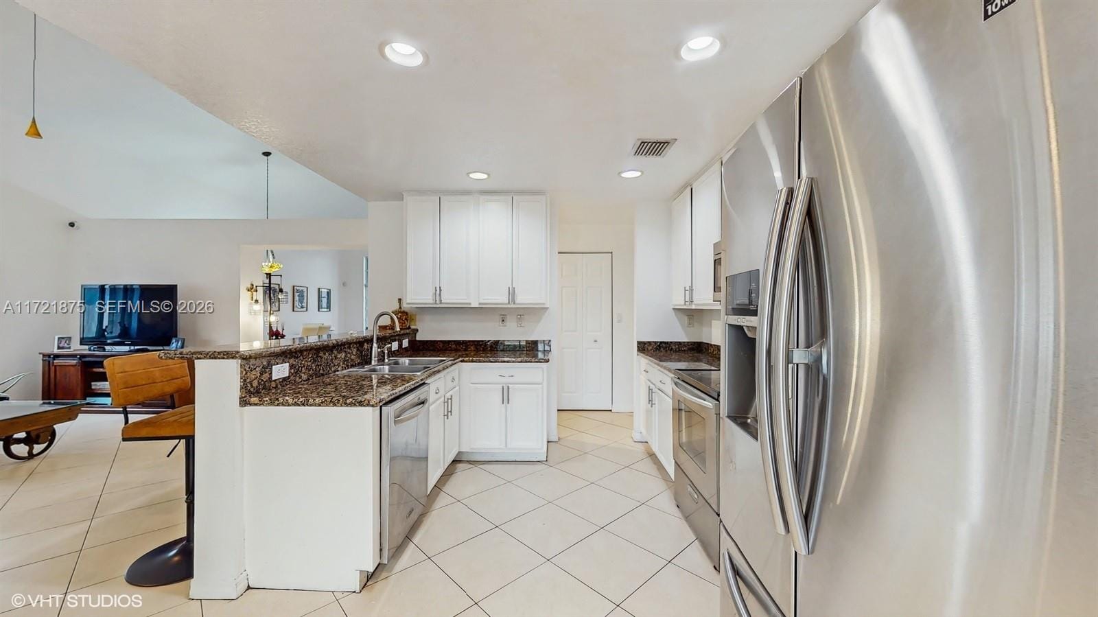 5323 NW 109th Court, Doral, FL 33178 photo 12