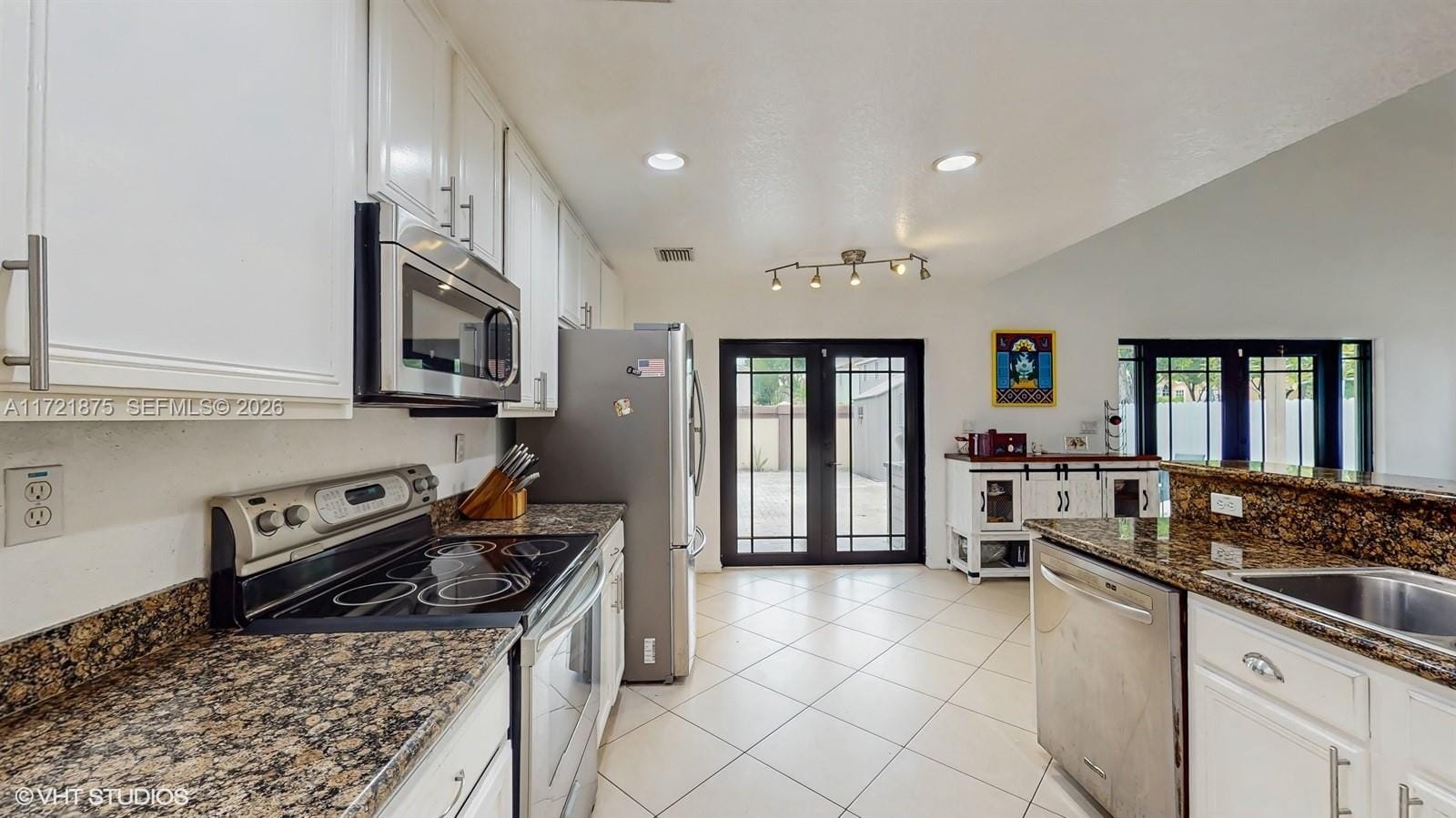 5323 NW 109th Court, Doral, FL 33178 photo 13