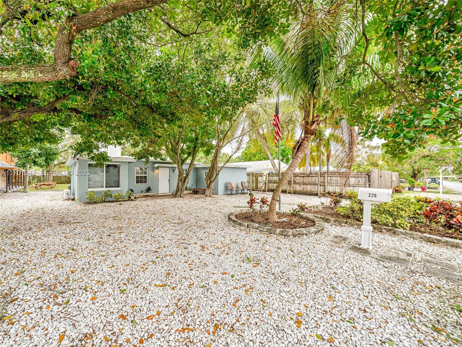 228 SW 14th Court, Fort Lauderdale, FL 33315