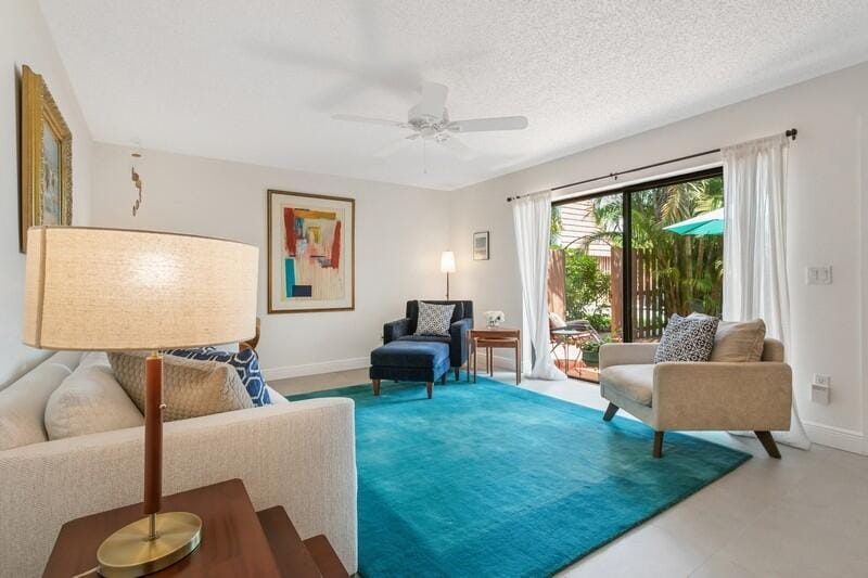 825 Center 32b Street, Jupiter, FL 33458 photo 2