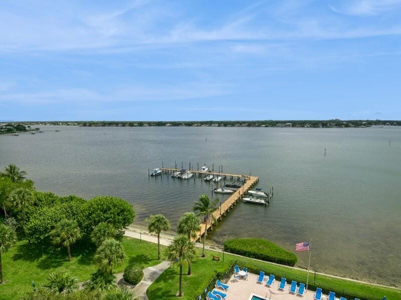 825 Center 32b Street, Jupiter, FL 33458 photo 29