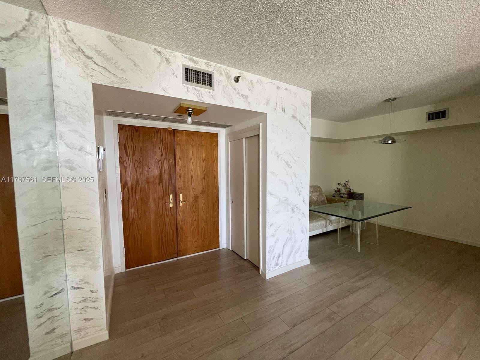 20281 E Country Club Drive 810, Aventura, FL 33180 photo 5