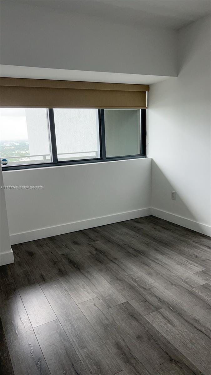 650 NE 32nd Street 3905 — photo 9