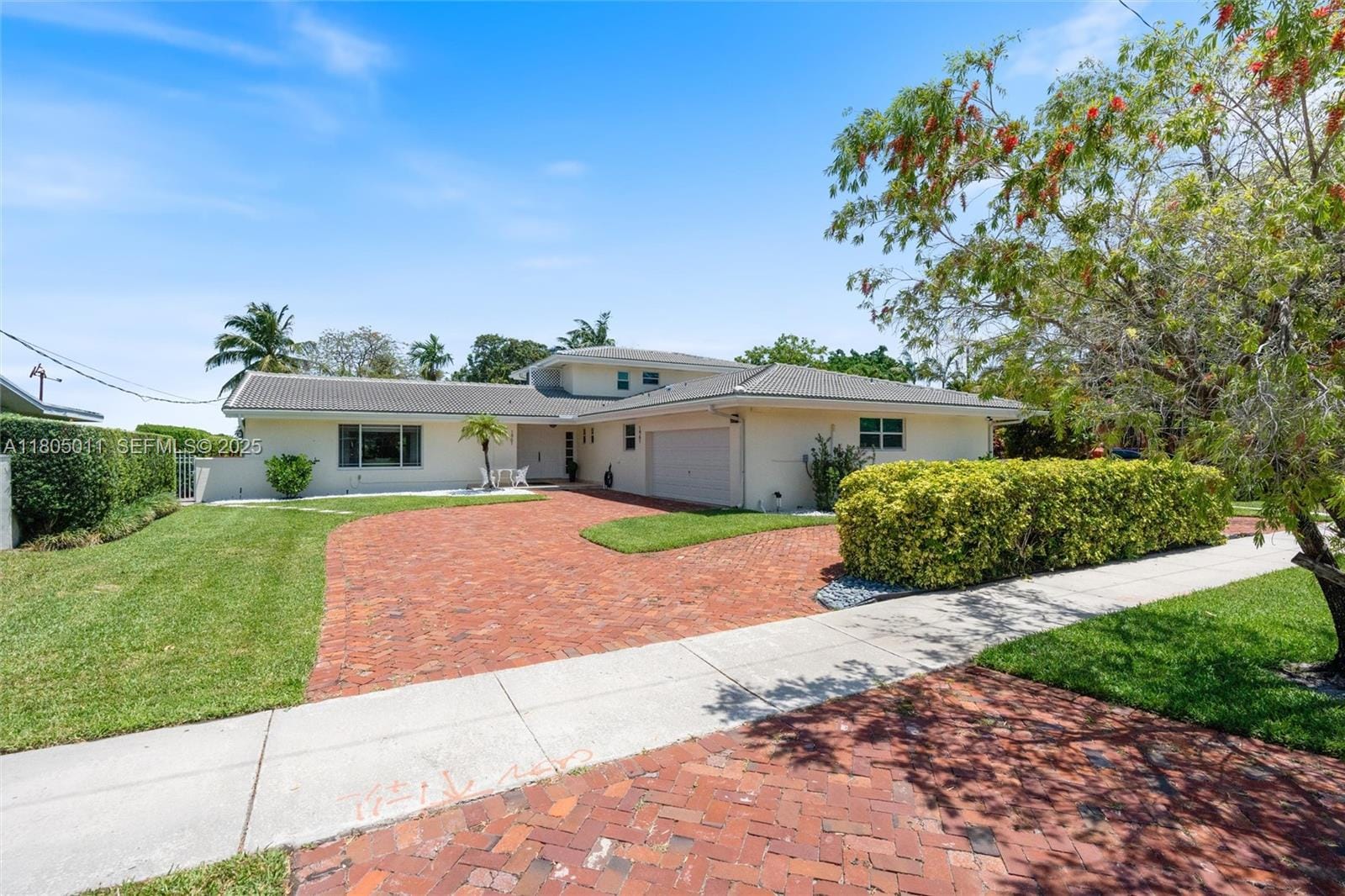 1961 NE 188th Street, Miami, FL 33179