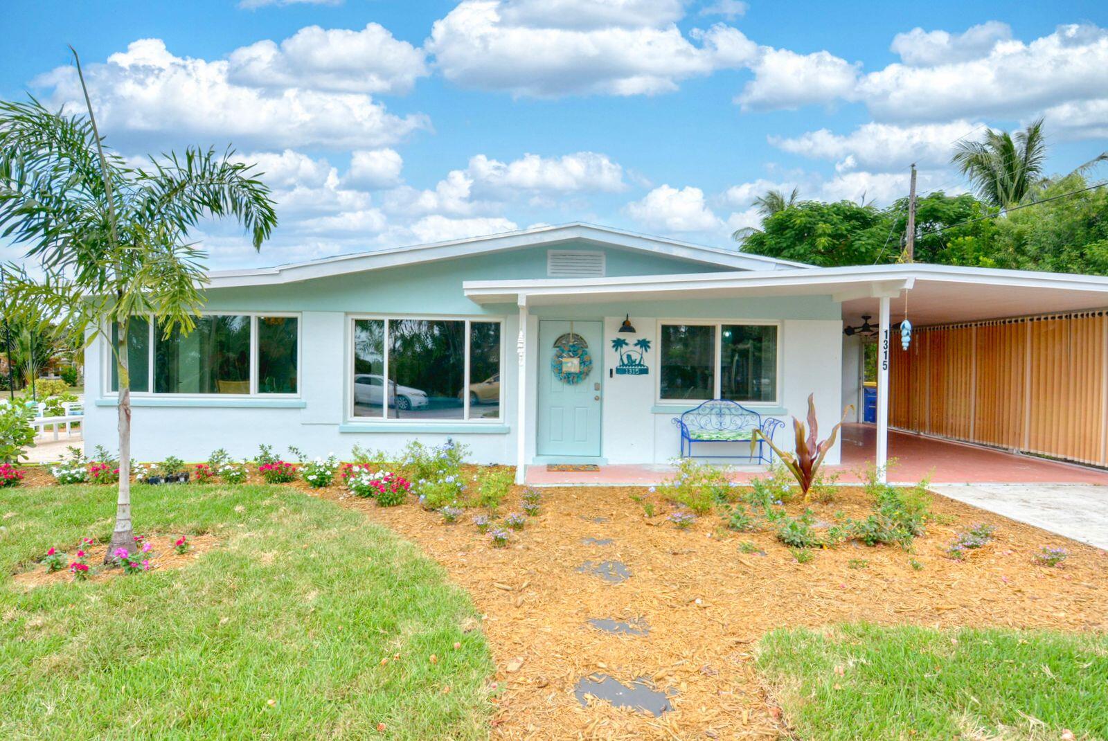 1315 NE Flora Place, Jensen Beach, FL 34957, Jensen Beach
