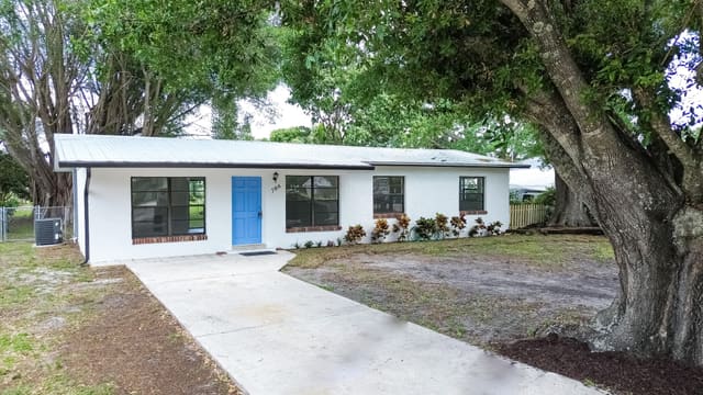 706 Azalea Avenue, sold in Maravilla Gardens, Fort Pierce, FL