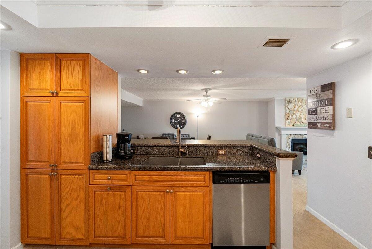 4100 N Highway A1a 323 — photo 8