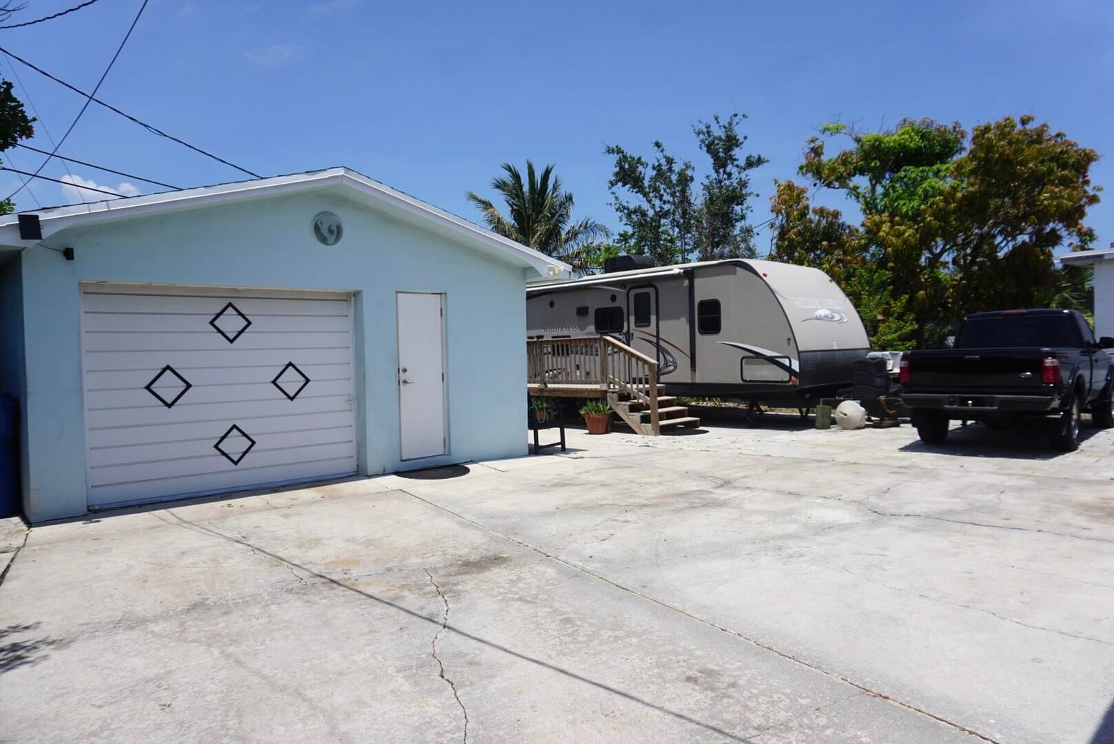 323 W Pine Street, Lantana, FL 33462 photo 7